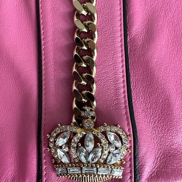 Wilsons Leather Pink Leather Bag Shoulder or Clutch Gold Chain Rhinestone Crown - Picture 9 of 12